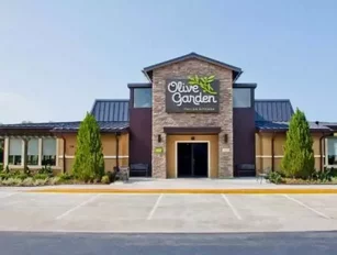 Darden looks to takeout and delivery for Olive Garden sales growth
