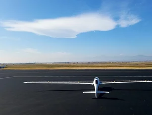 Bye Aerospace introduce new solar-electric glider