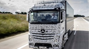 Mercedes-Benz Future Truck 2025 | World Premiere