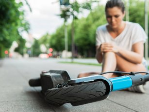 Air pollution & road accidents: the impact of e-scooters
