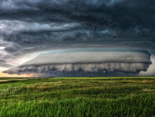 A super cell in the American midwest, the meteorlogical phenomenon that gives rise to tornados, whose frequency is one of many extreme weather events that is on the rise.