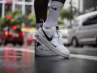 Nike momentum cheap