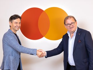 Sealing the deal: Paysend's Abdul Abdulkerimov (left) with Mastercard Europe's Mark Barnett.