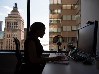 US women in senior positions have been found to feel more lonely and isolated at work