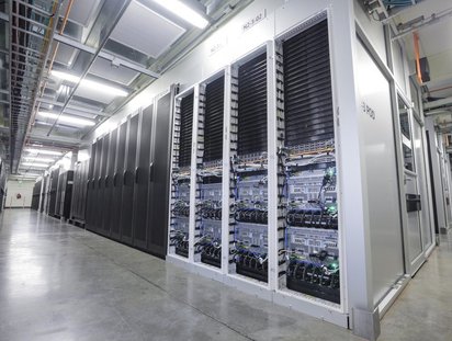 mdc23-datacentercoldaisle-002-