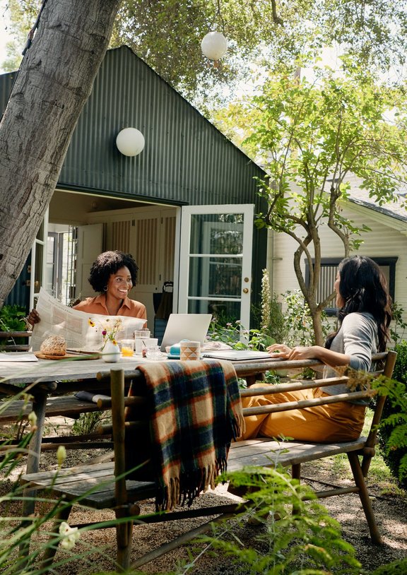 Flexible work perks heat up as the war on talent rages | Business Chief  North America