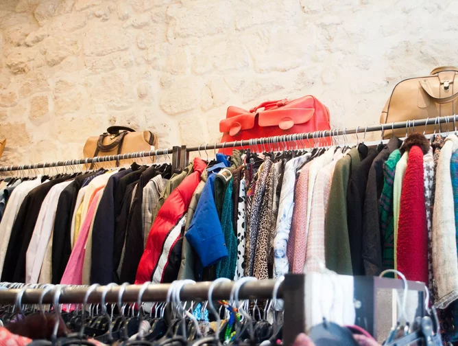 Online second hand clothes on sale shop