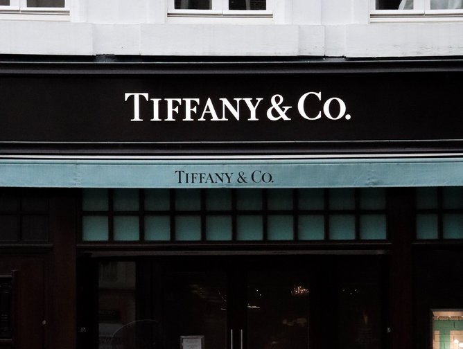 LVMH Acquires Tiffany, Makes Staffing Changes