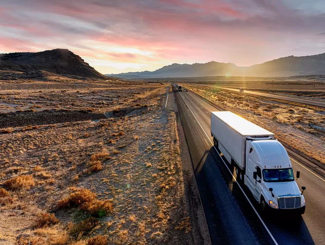 Top 10 US Trucking Companies | Procurement Magazine