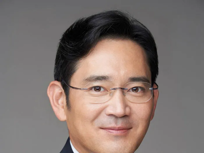 Meet Samsung's billionaire Lee family, South Korea's most powerful dynasty