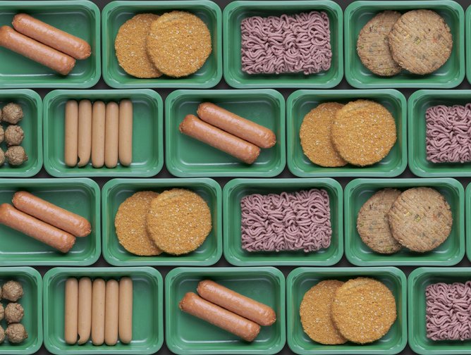 How food manufacturers can meet the meat alternative market