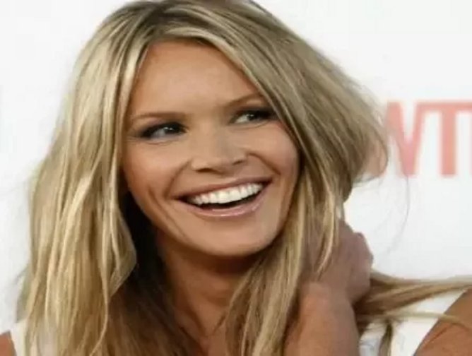 "The Body" and the Brains Behind Elle Macpherson | Business Chief Asia - Elle Macpherson Net Worth: The Body's Brand And Business