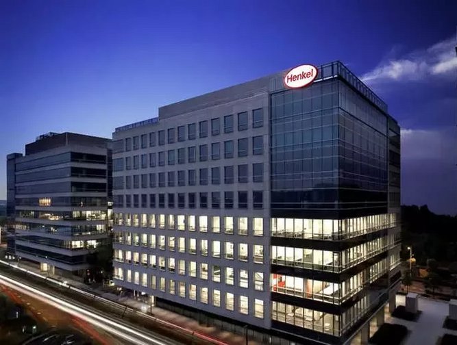 In Focus Dirk Holbach CSCO of Global Supply Chain, Henkel Supply