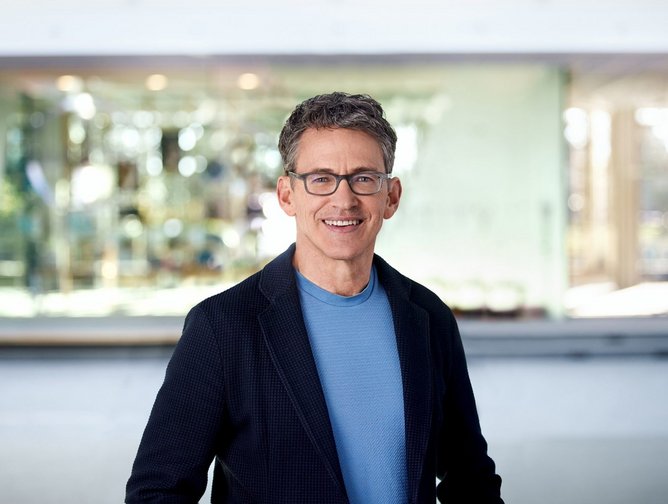 who-is-bayer-s-new-ceo-and-former-roche-boss-bill-anderson-business