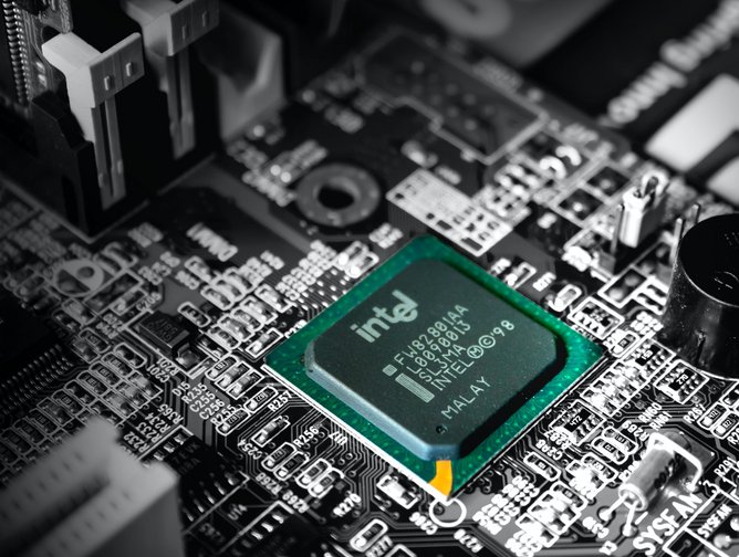 Intel Corporation pledges to emit zero emissions by 2040 ...