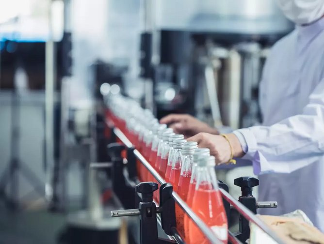 Top 10 Food and Beverage Manufacturers Manufacturing Digital