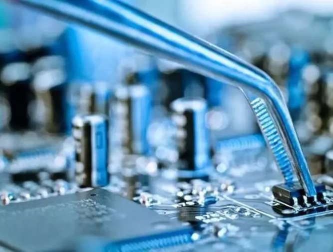 a history Manufacturing Digital