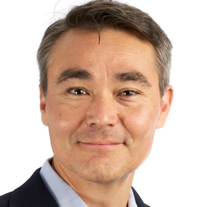 akira-kirton-ev-magazine