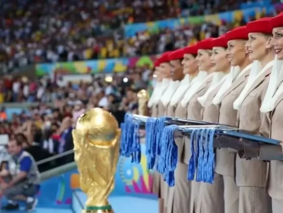 Fifa World Cup 2014 trophy to be showcased in Kuwait, Oman this week -  Sports - FootBall - Emirates24