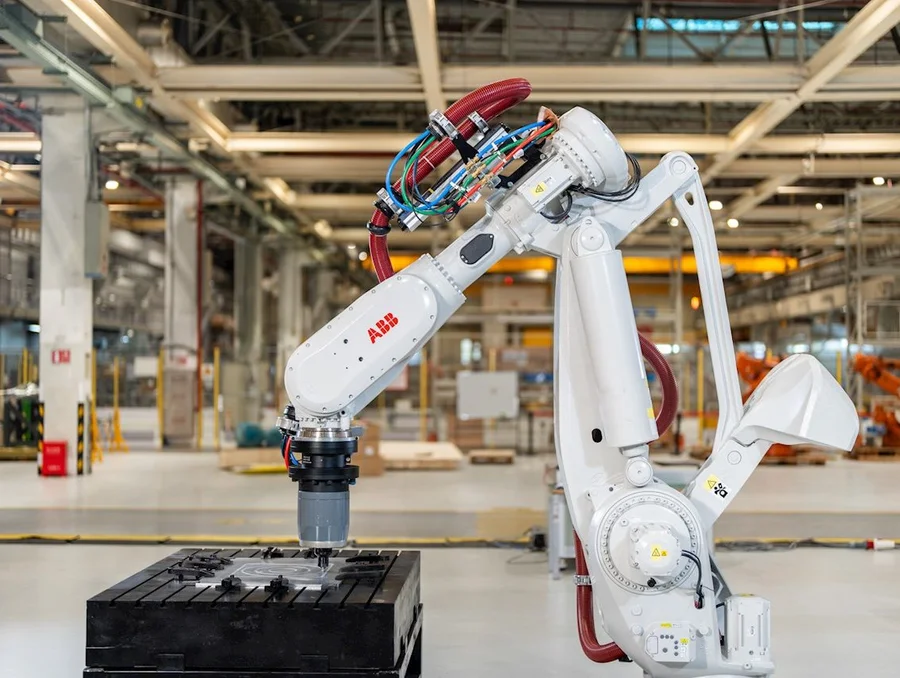 ABB, Robotik İşini SoftBank’a Neden Satıyor?